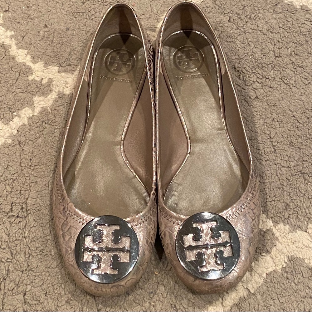Silver Metallic Animal Tory Burch Flats sz 8.5